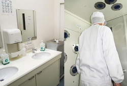 入室の際の管理